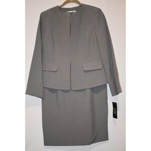 NWT Womans Le Suit Women's Jacket/Dress Suit Gray, Midi, Size 8 Petite